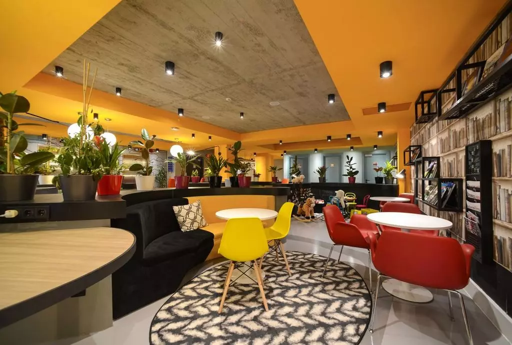 hotel ibis style tbilisi_shabavizparvaz_11.jpg